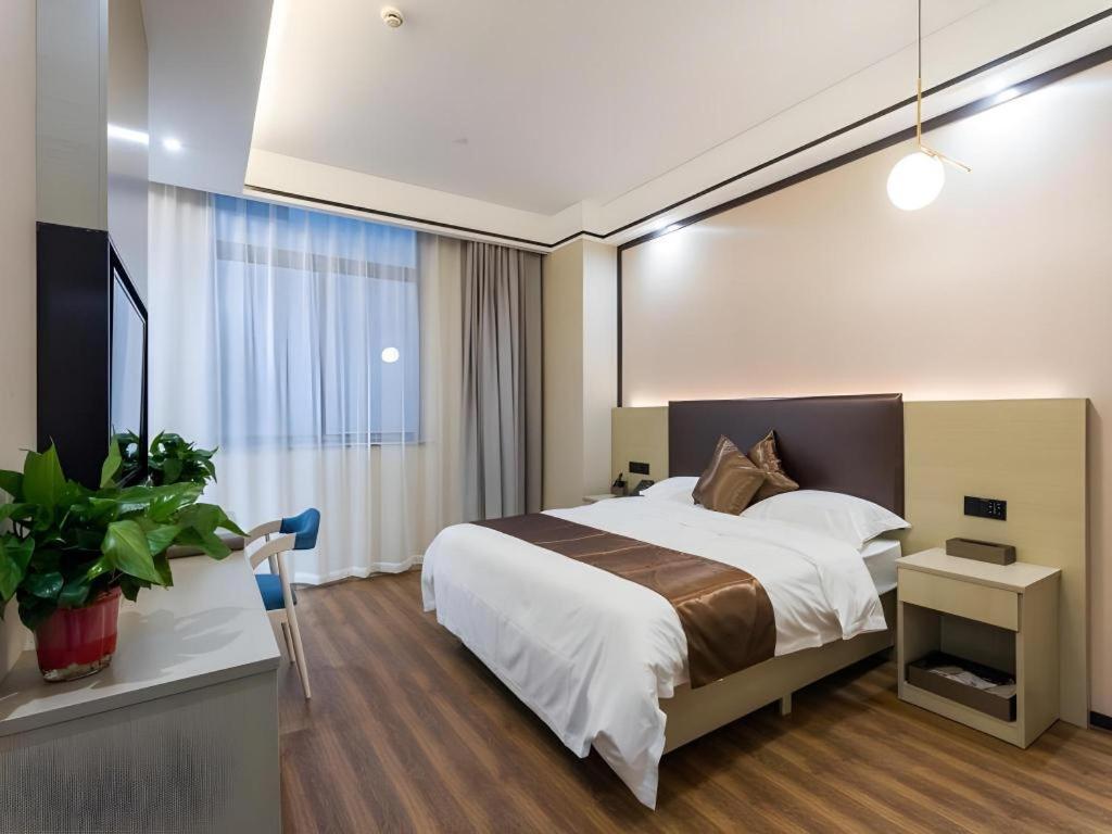 Gya Changzhou Wujin District Hutang New Era Furniture Plaza Hotel Экстерьер фото